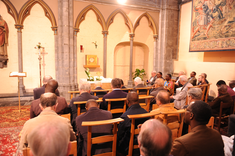 adoration merci pretre diocese tournai